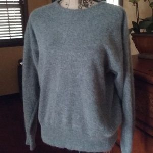 Samantha Hall Brand Lambswool Blend Sweater in M